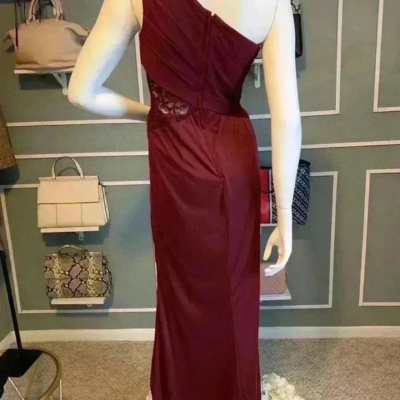 David's Bridal - One-Shoulder, Long Ruched Formal Dress - Wine - Size 6 - Picture 10 of 13
